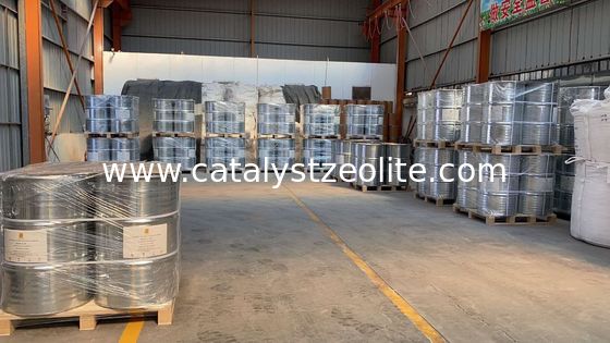forma cristalina de la ayuda del catalizador del alúmina de la forma del cilindro de 1.2-1.6m m